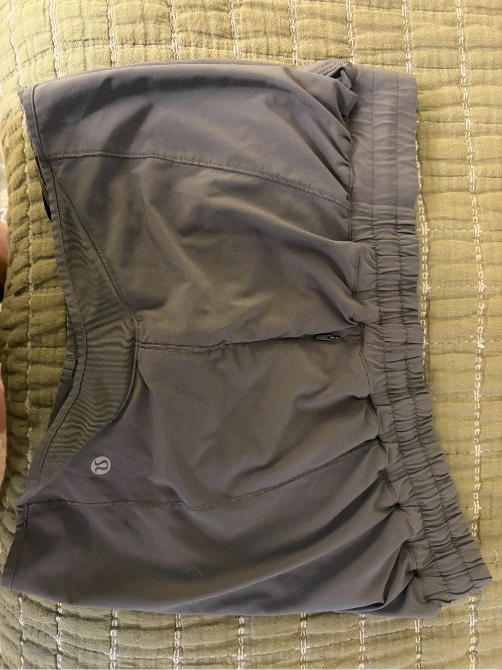 Lulu lemon hotty hot shorts - Gray